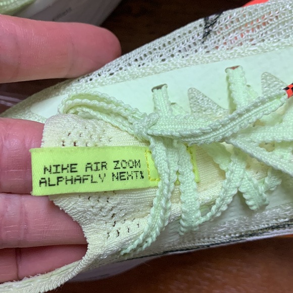 Nike Air Zoom Alphafly Next% Lightweight Running Sneakers - Picture 6 of 9